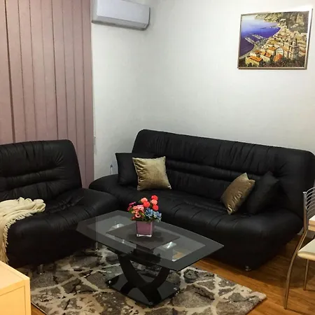 Leon Διαμέρισμα